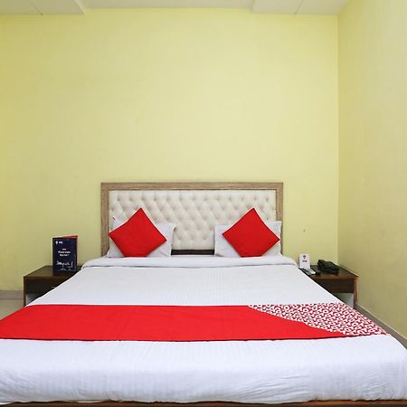 Collection O Hotel Pearl Rāipur Eksteriør bilde