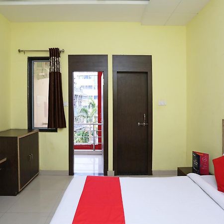 Collection O Hotel Pearl Rāipur Eksteriør bilde
