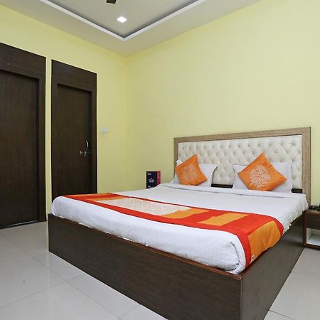 Collection O Hotel Pearl Rāipur Eksteriør bilde