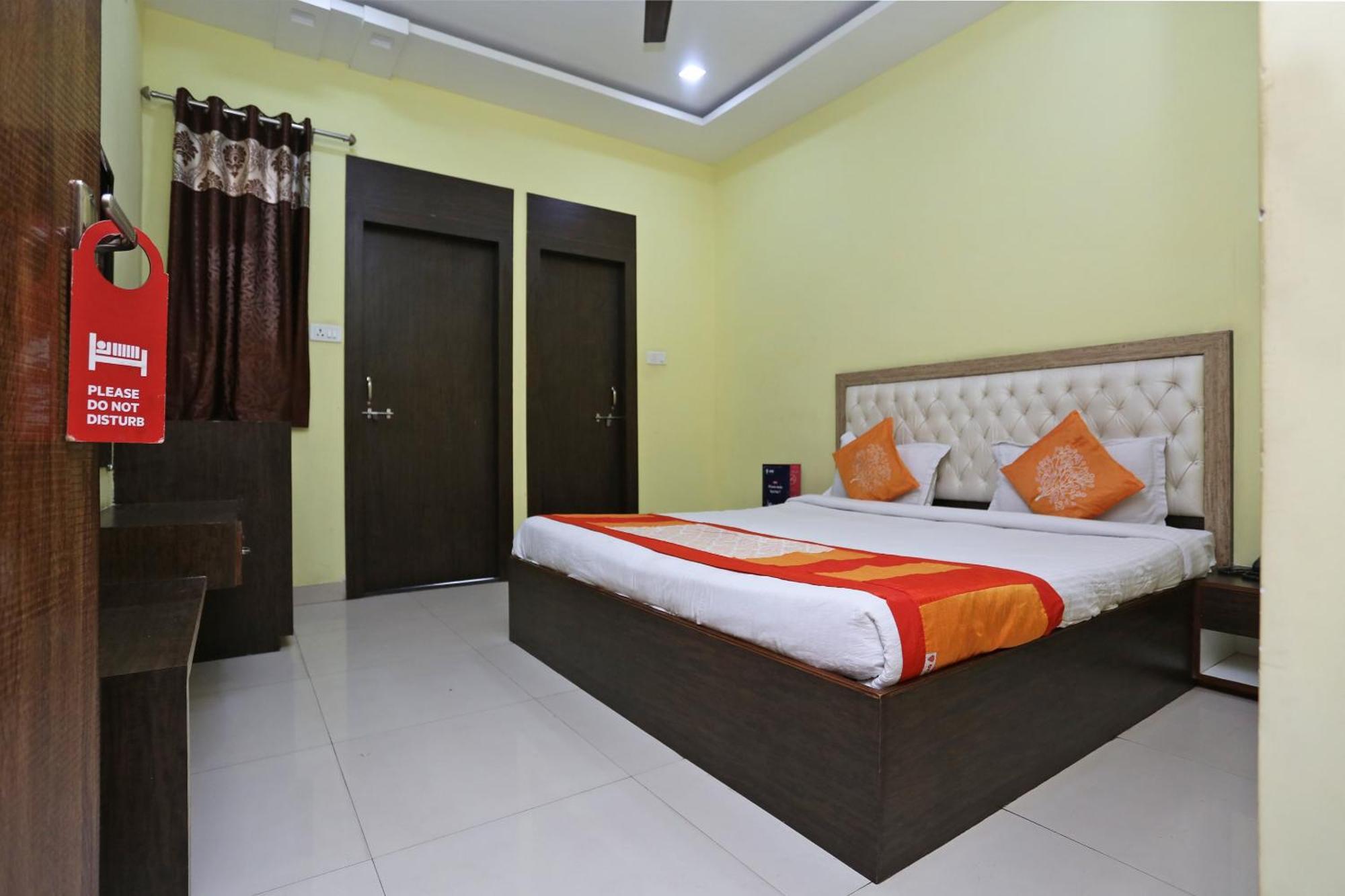 Collection O Hotel Pearl Rāipur Eksteriør bilde