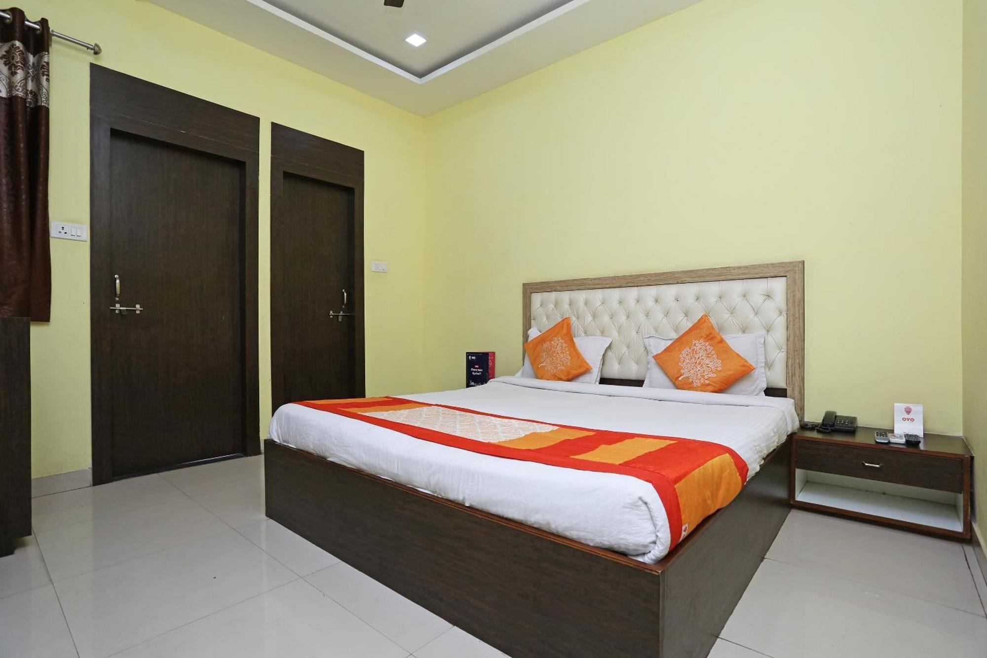 Collection O Hotel Pearl Rāipur Eksteriør bilde